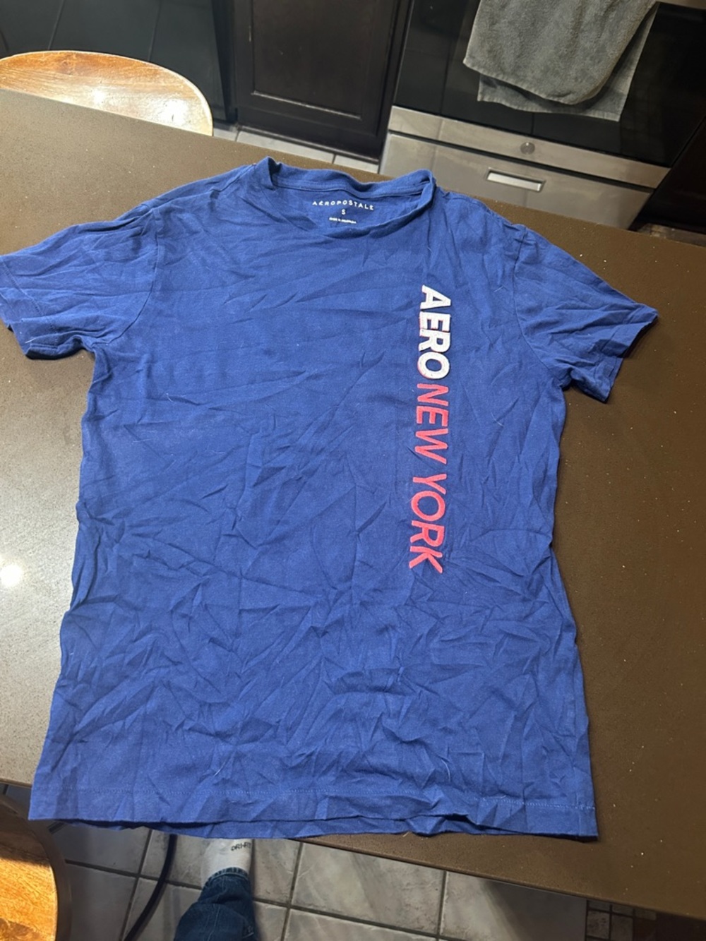 Aeropostale women’s Royal Blue Graphic Tee with Vertical pink & White Text